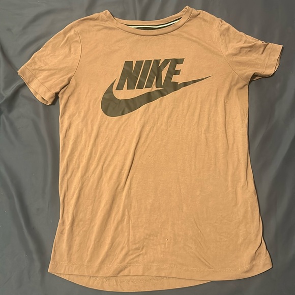 Brown Nike Tee! - Picture 1 of 2